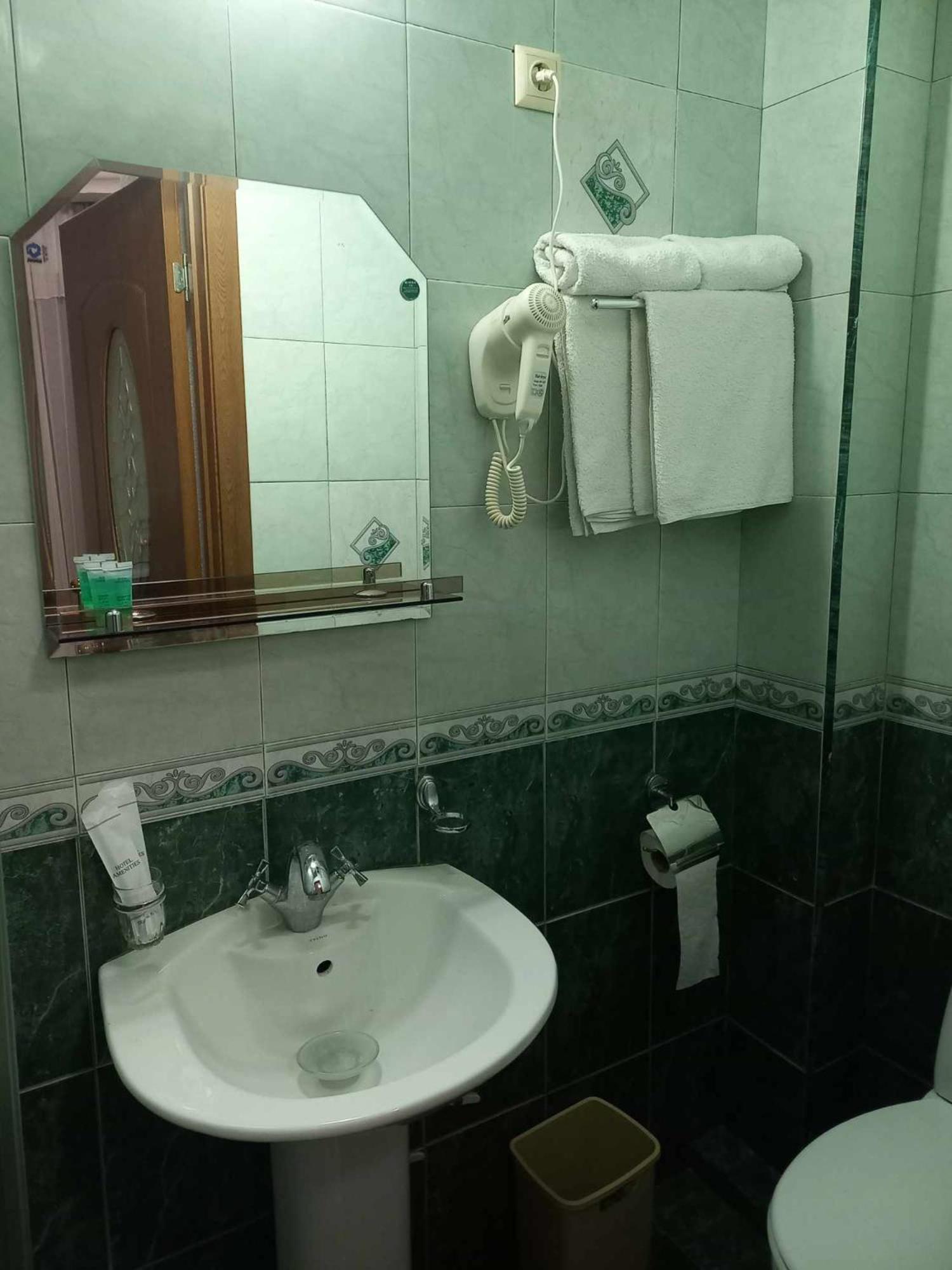 Valiko Hotel Tbilisi Ngoại thất bức ảnh