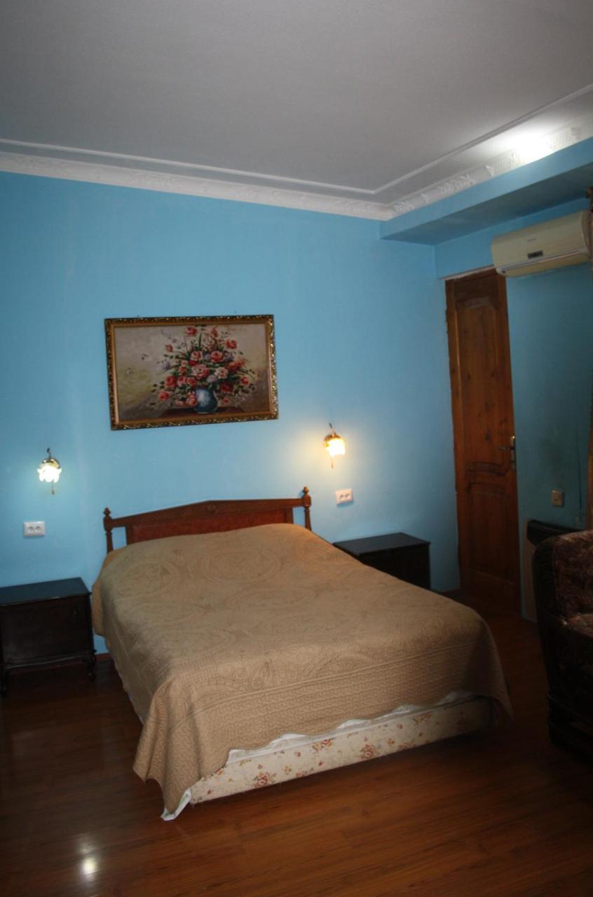 Valiko Hotel Tbilisi Ngoại thất bức ảnh