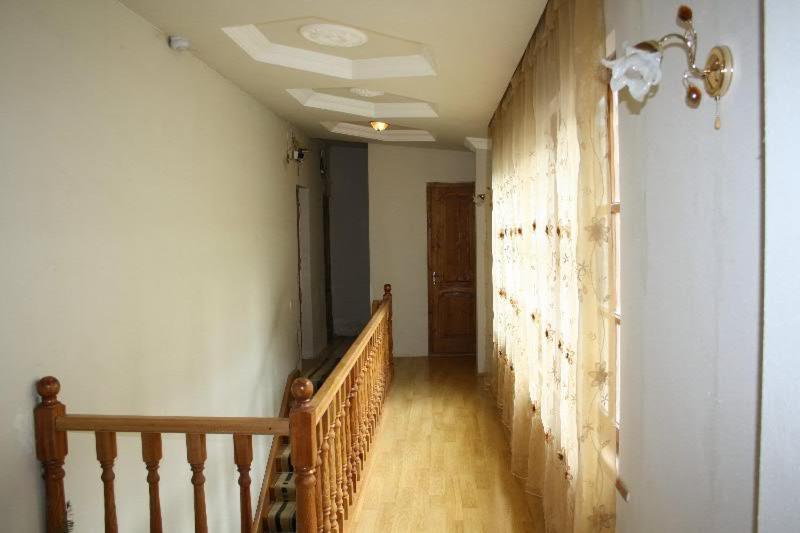 Valiko Hotel Tbilisi Ngoại thất bức ảnh