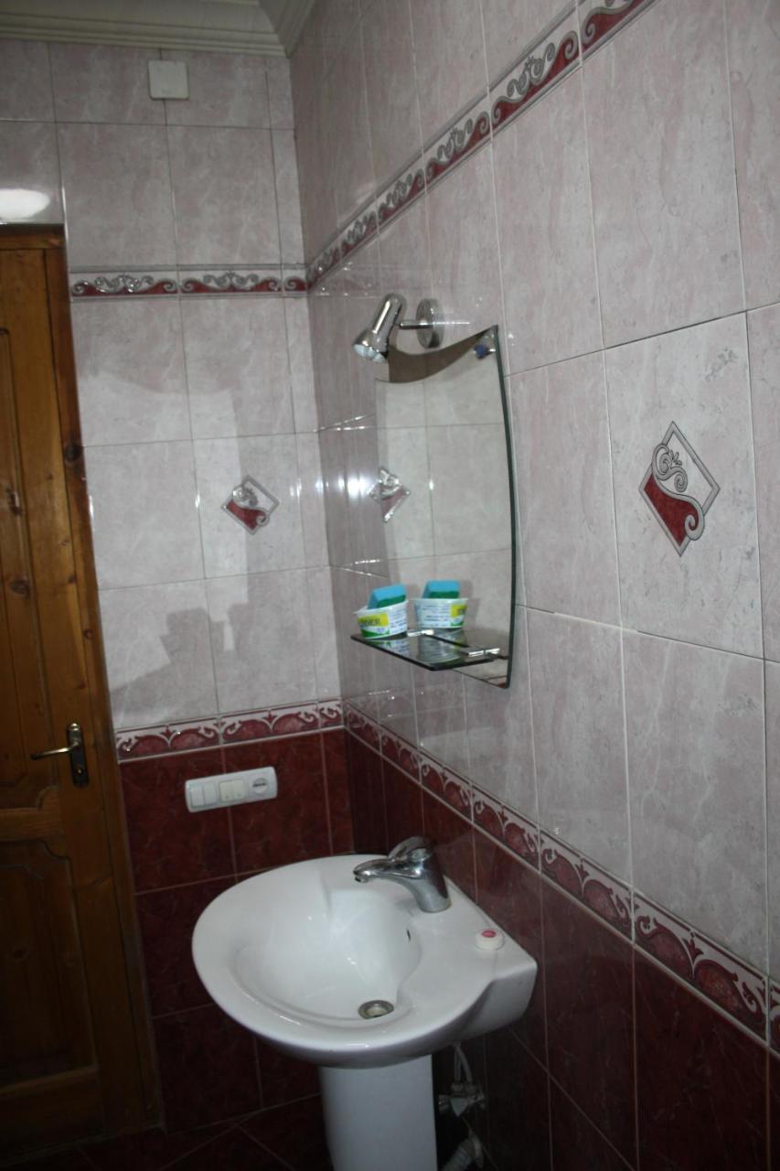 Valiko Hotel Tbilisi Ngoại thất bức ảnh